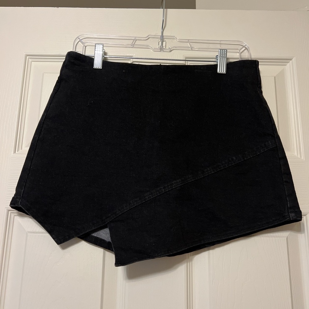 Boutique black denim skort